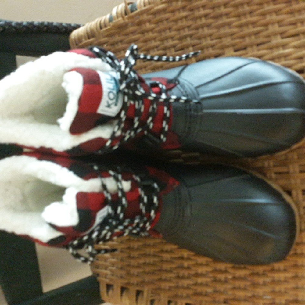 New Kolili duck boots - Picture 3 of 7
